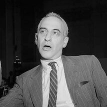 Quando ainda era comunista, Frank S. Meyer chegou a ser interrogado no Congresso americano. Imagem referente a matéria